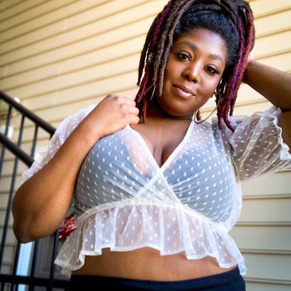 SHEER MESH CROP TOP - Picture 3 of 4